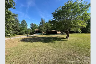 280 Raintree Road, Great Falls, SC 29055 - Photo 17