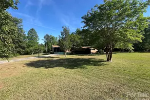 280 Raintree Rd, Great Falls, SC 29055 - Photo 17