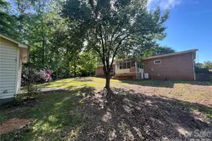 280 Raintree Rd, Great Falls, SC 29055 - Photo 7