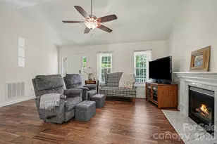 409 Chinaberry Dr, China Grove, NC 28023 - Photo 3
