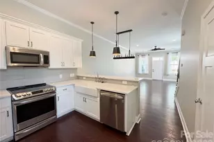 229 W G St, Kannapolis, NC 28081 - Photo 7