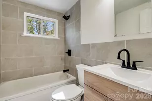 21 Oak Hill Dr, Asheville, NC 28806 - Photo 17