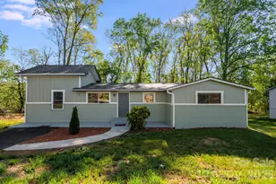21 Oak Hill Dr, Asheville, NC 28806 - Photo 1