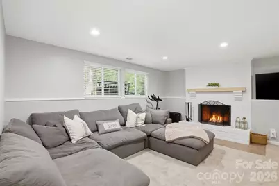 6723 Rollingridge Drive, Charlotte, NC 28211 - Photo 23
