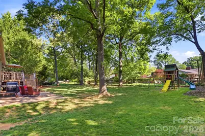 6723 Rollingridge Drive, Charlotte, NC 28211 - Photo 35