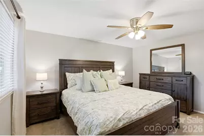 6723 Rollingridge Drive, Charlotte, NC 28211 - Photo 15