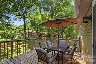 6723 Rollingridge Dr, Charlotte, NC 28211 - Photo 31