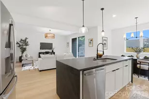 2818 Dogwood Ave, Charlotte, NC 28206 - Photo 19