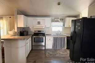 19 Streamview Ln, Arden, NC 28704 - Photo 7