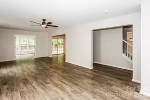 13407 Edgetree Dr, Pineville, NC 28134 - Photo 5