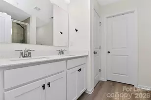 7132 Wheyfield Dr, Charlotte, NC 28215 - Photo 31