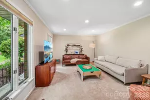 9 Westbridge Dr, Hendersonville, NC 28739 - Photo 7