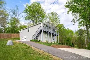 16 DanielBrooke Dr, Asheville, NC 28806 - Photo 3