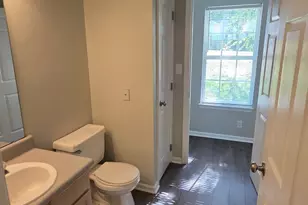 2633 Daffodil Dr, Charlotte, NC 28269 - Photo 5