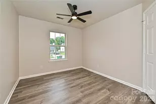 2015 Slater Springs Dr, Charlotte, NC 28216 - Photo 13