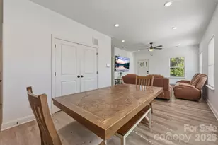 701 E 3rd Ave, Gastonia, NC 28054 - Photo 9