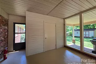 2009 Saratoga Dr, Gastonia, NC 28056 - Photo 23