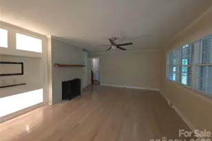 2009 Saratoga Dr, Gastonia, NC 28056 - Photo 9