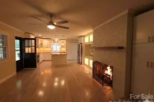 2009 Saratoga Dr, Gastonia, NC 28056 - Photo 5