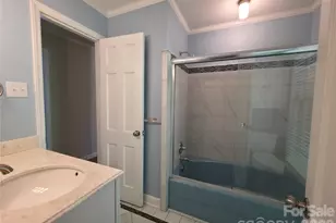 2009 Saratoga Dr, Gastonia, NC 28056 - Photo 17