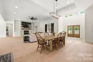 2855 Long Run Farm Rd, Mount Pleasant, NC 28124 - Photo 5