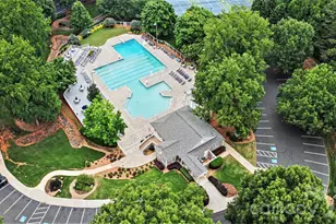 9102 Brightleaf Pl, Charlotte, NC 28269 - Photo 29
