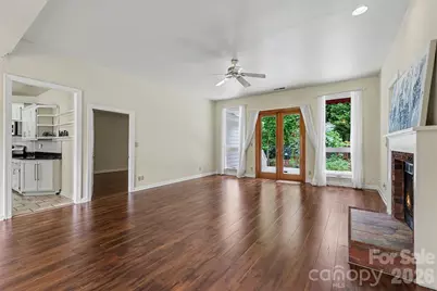 9102 Brightleaf Place, Charlotte, NC 28269 - Photo 5