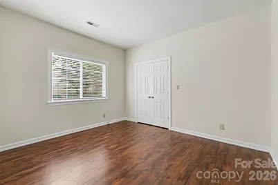 9102 Brightleaf Place, Charlotte, NC 28269 - Photo 17