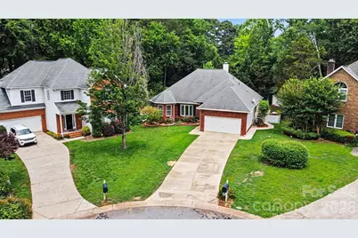 9102 Brightleaf Place, Charlotte, NC 28269 - Photo 33