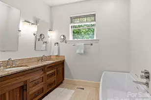 1066 Columbine Rd, Asheville, NC 28803 - Photo 29