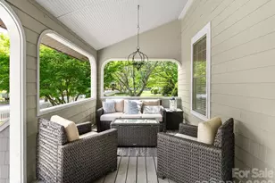 1066 Columbine Rd, Asheville, NC 28803 - Photo 5