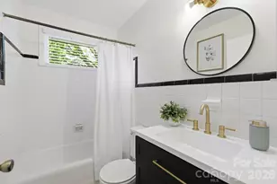 4500 Woodlark Ln, Charlotte, NC 28211 - Photo 11