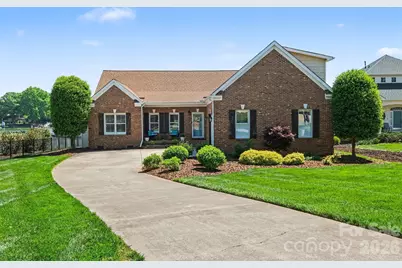 134 Chandeleur Drive, Mooresville, NC 28117 - Photo 1