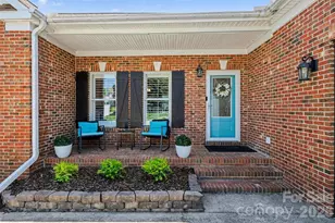 134 Chandeleur Dr, Mooresville, NC 28117 - Photo 3