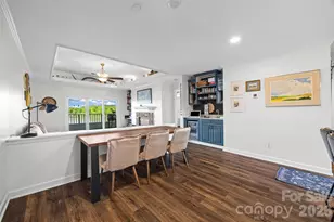 9709 Emerald Point Dr, Charlotte, NC 28278 - Photo 15