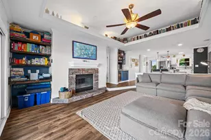 9709 Emerald Point Dr, Charlotte, NC 28278 - Photo 19