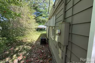 836 S Dalton St, Gastonia, NC 28052 - Photo 13