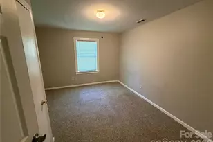 836 S Dalton St, Gastonia, NC 28052 - Photo 7