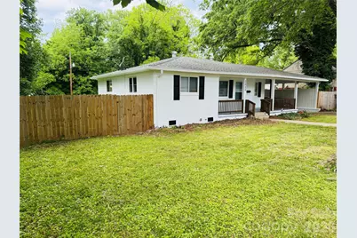 1211 Campus Street, Charlotte, NC 28216 - Photo 1
