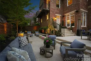 1124 Dilworth Crescent Row, Charlotte, NC 28203 - Photo 3
