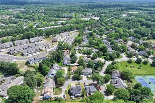 17205 Asti Ct, Cornelius, NC 28031 - Photo 5