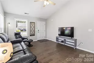 1623 Clemmon Sanders Cir, Rock Hill, SC 29732 - Photo 5