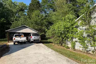141 Walker Rd, Morganton, NC 28655 - Photo 3