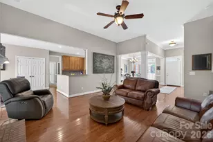 3613 Savannah Hills Dr, Matthews, NC 28105 - Photo 13