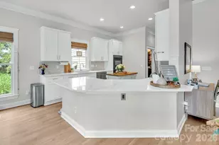 619 N Oak Dr, Huntersville, NC 28078 - Photo 9