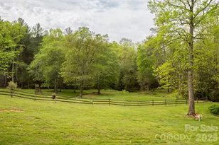 611 Briar Creek Dr, North Wilkesboro, NC 28659 - Photo 35