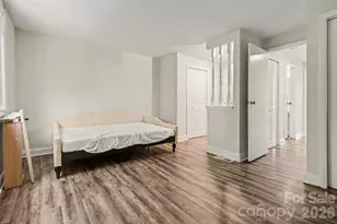 7609 Holly Grove Ct, Charlotte, NC 28227 - Photo 11