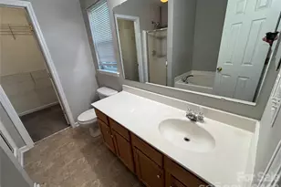 6427 Wedron Ct, Charlotte, NC 28216 - Photo 19
