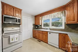 513 Bost Rd, Morganton, NC 28655 - Photo 11