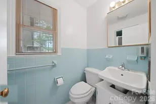 105 Ann St, Morganton, NC 28655 - Photo 15